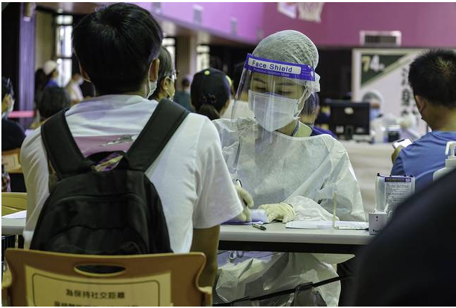 台湾新增12例本土新冠病例 新增2例死亡病例！