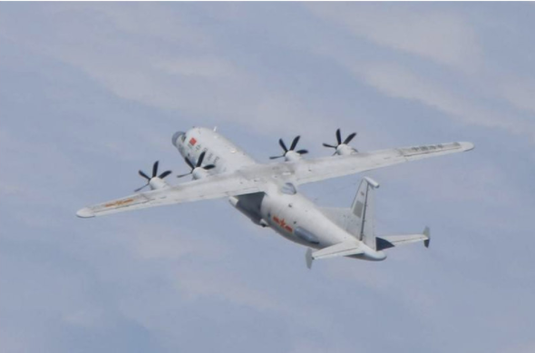 绿媒炒作：解放军军机一早进入台湾西南空域 周边有多架美国军机！