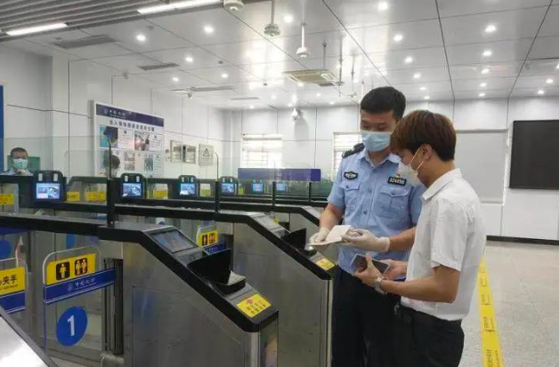 通关最快只需三步、十秒，东兴口岸恢复快捷通道！