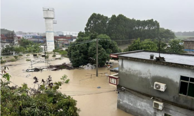 北海遭特大暴雨袭击,已紧急转移2600余人!