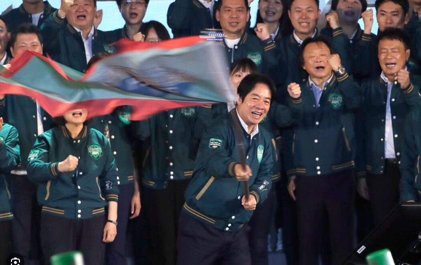 国台办发言人就赖清德“过境”窜美答记者问！
