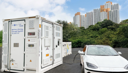 中电支持港比赛场地及营运设施零碳电力提供流动充电池