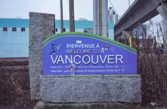 移民大门要关?经济疲软下,加国或调整移民政策