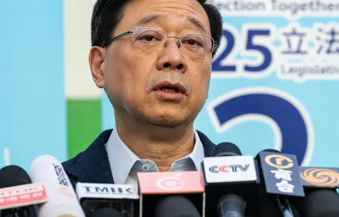 香港立法会选举日:投票率达三成 廉政公署再拘4人