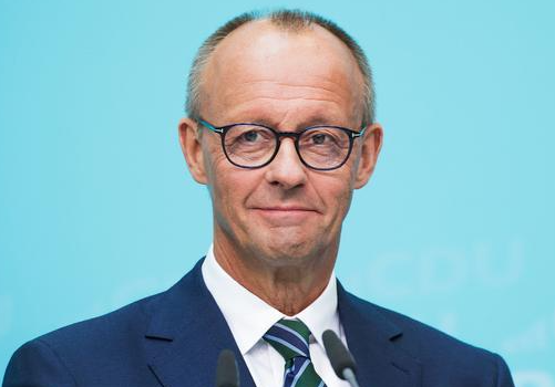 德国总理默茨：别让坏情绪拖垮我们，我们国家很强大，居世界前列