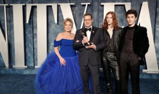 1679724413843077.png blob.png