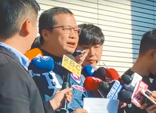执政靠网军辩论靠绿媒 蔡英文被轰:能争气点吗?