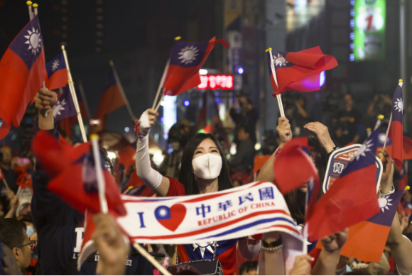 摘不掉的红帽 蓝青壮派痛定思痛:九二共识还合时宜吗
