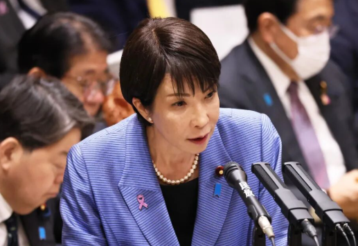 日本民众怒了!首相官邸前集会抗议高喊“高市下台!”